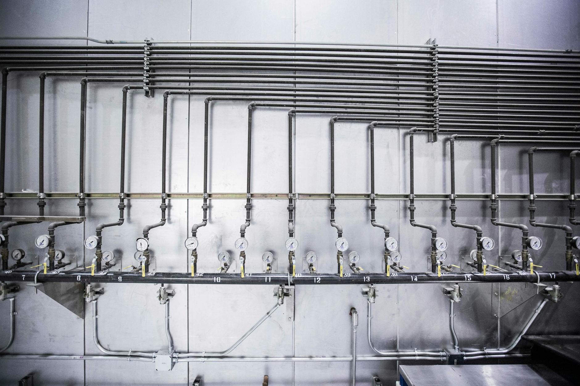 Drainage pipe network installation